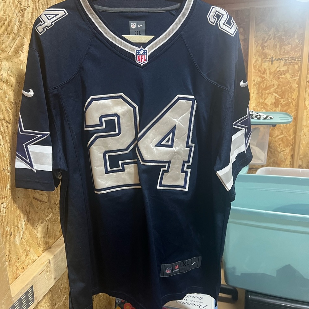 Like new Dallas cowboys jersey of Morris Claiborne